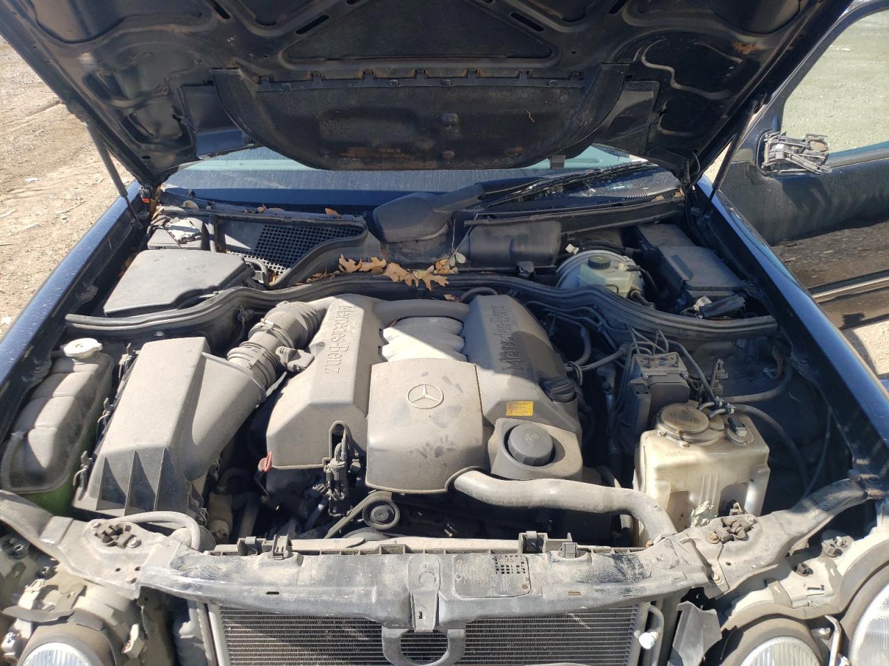 2001 Mercedes-Benz E 320 - Фото 7