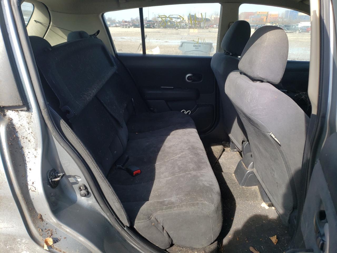 2009 Nissan Versa S - Фото 6