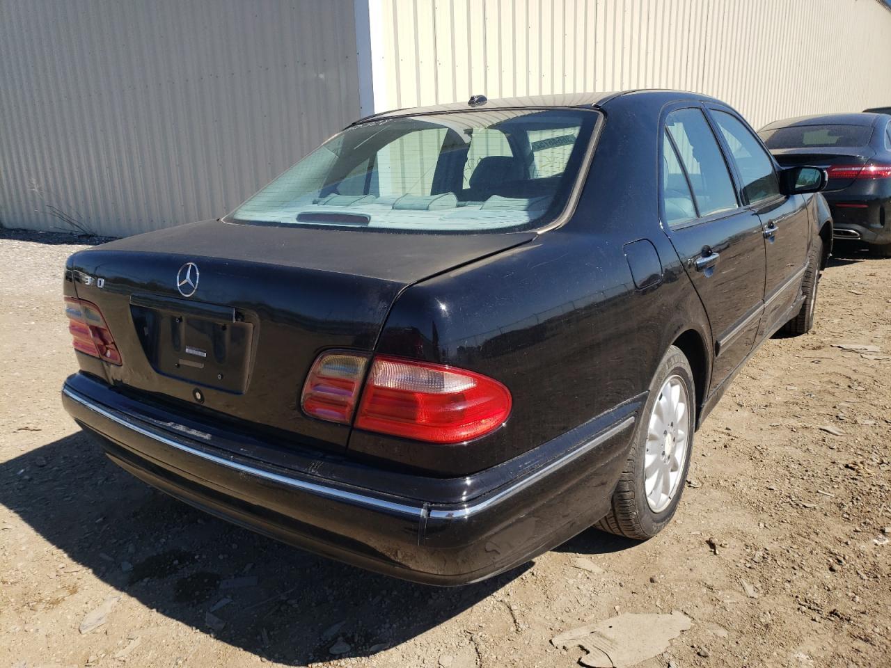 2001 Mercedes-Benz E 320 - Фото 4