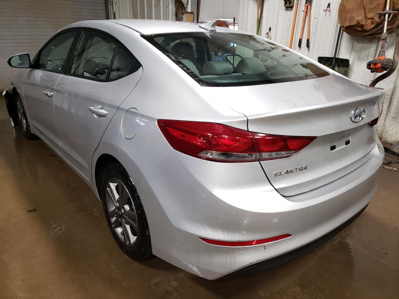 2018 HYUNDAI ELANTRA SE - Image 3