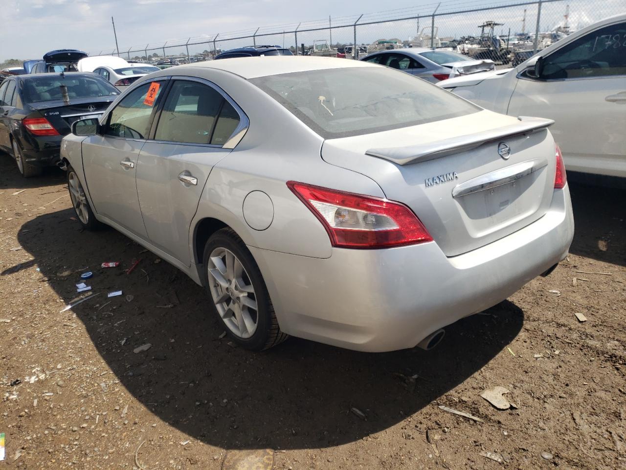 2011 Nissan Maxima S - Image 3