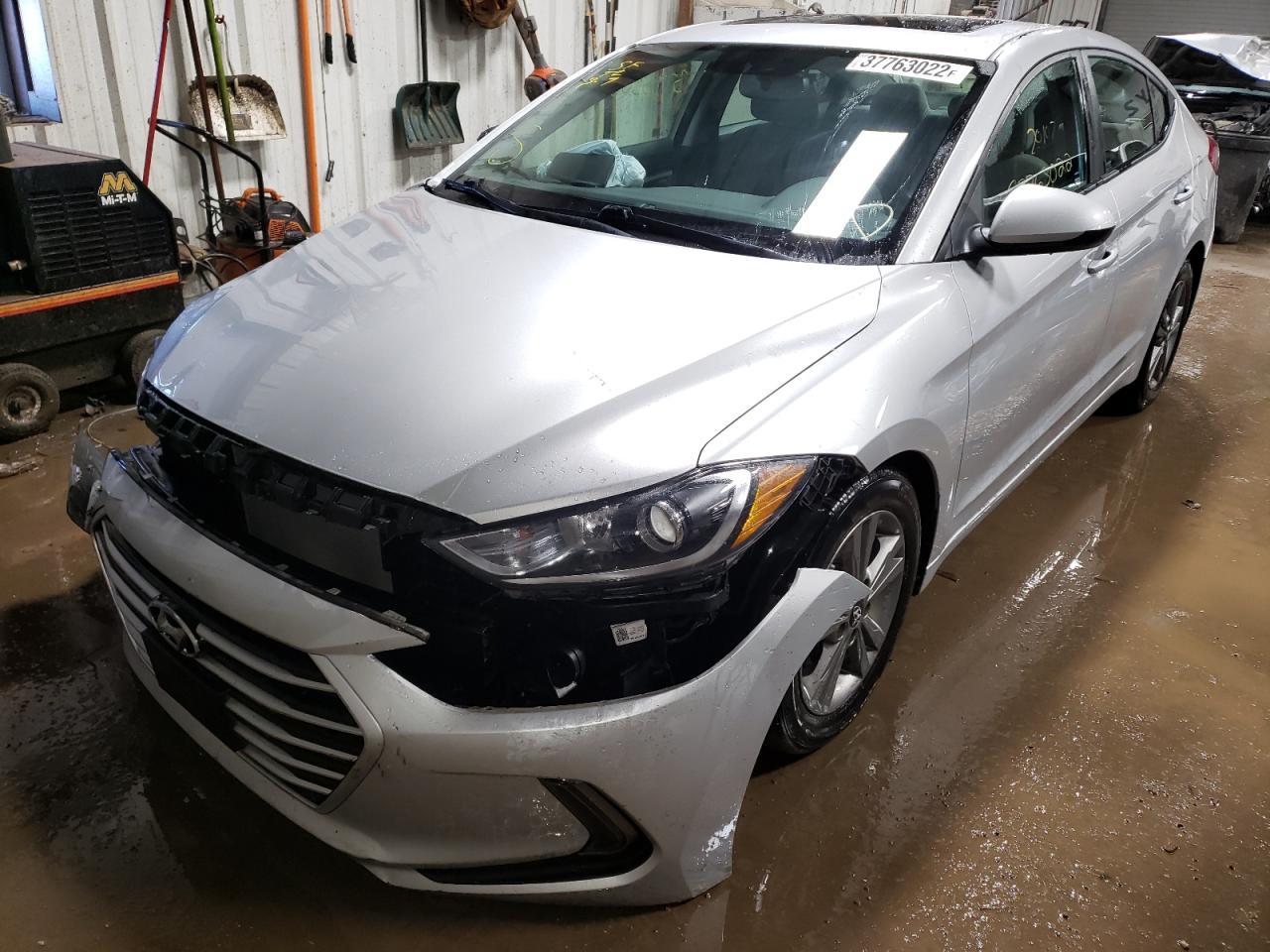 2018 HYUNDAI ELANTRA SE - Image 2
