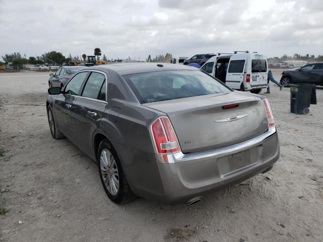 2014 Chrysler 300C - Image 3