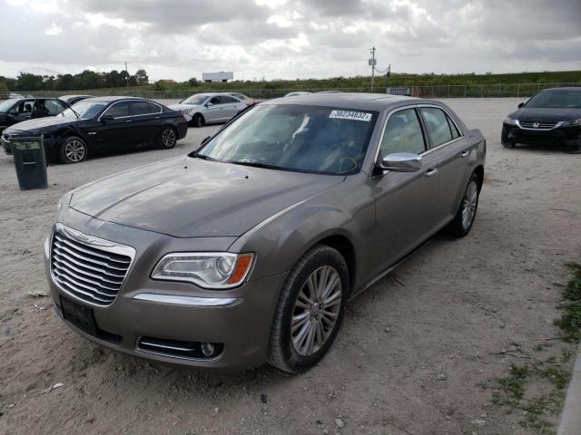 2014 Chrysler 300C - Image 2