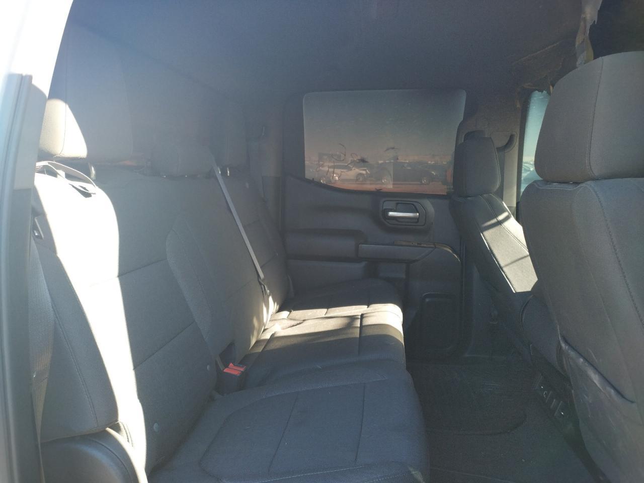 2021 CHEVROLET SILVERADO - Image 6