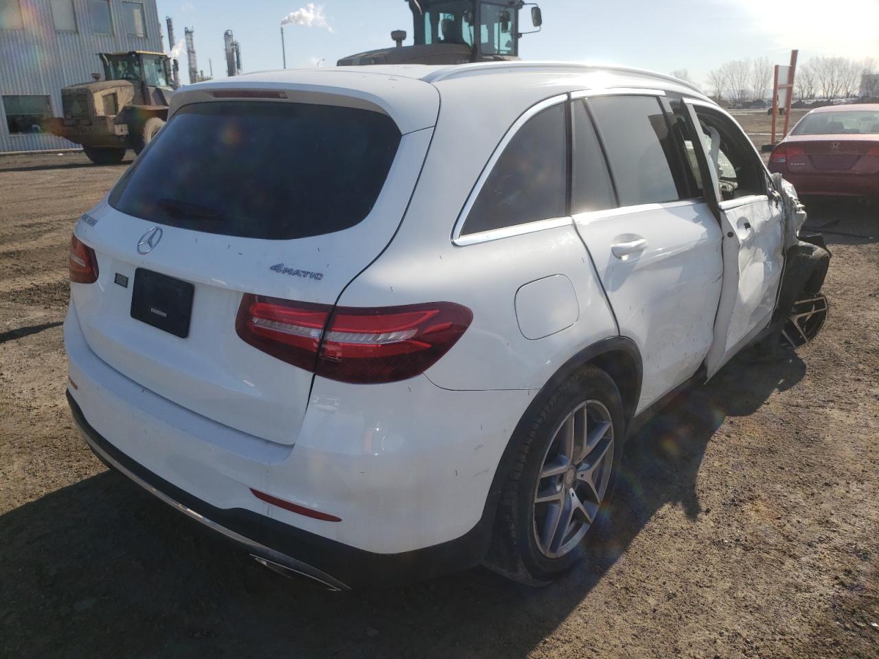2017 Mercedes-Benz Glc 300 4Matic - Image 4
