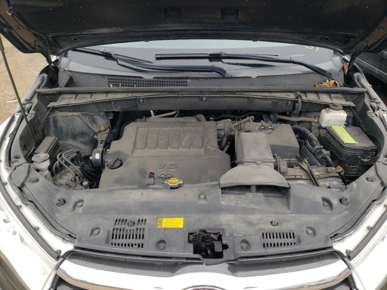 2014 Toyota Highlander Xle - Image 7