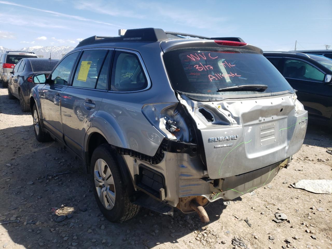 2011 Subaru Outback 2.5I - Фото 3