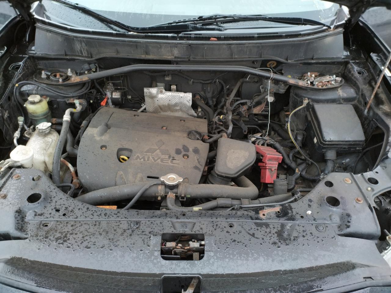 2010 Mitsubishi Outlander Se - Image 7