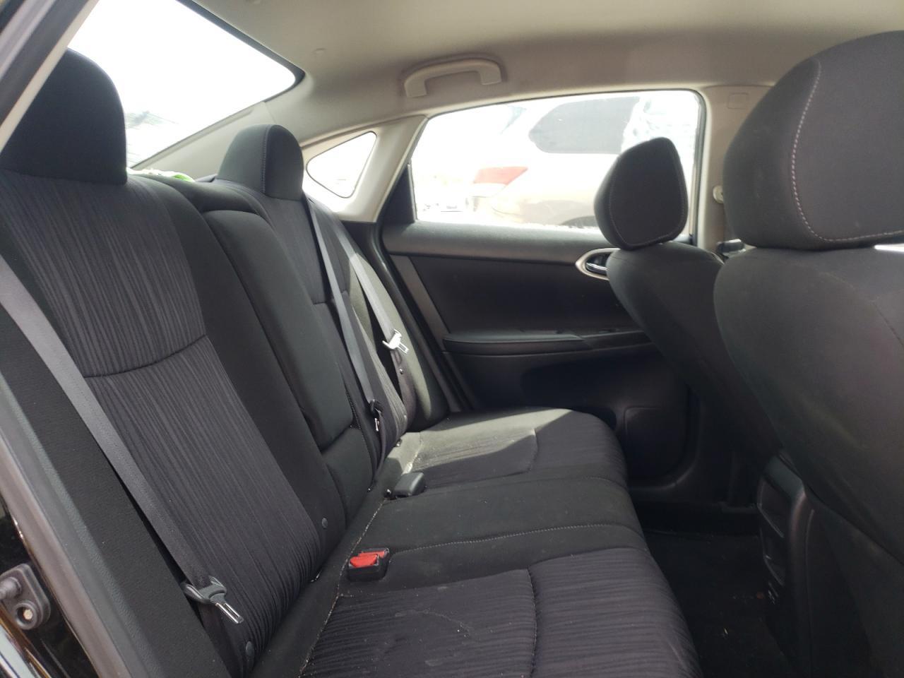 2019 Nissan Sentra S - Фото 6