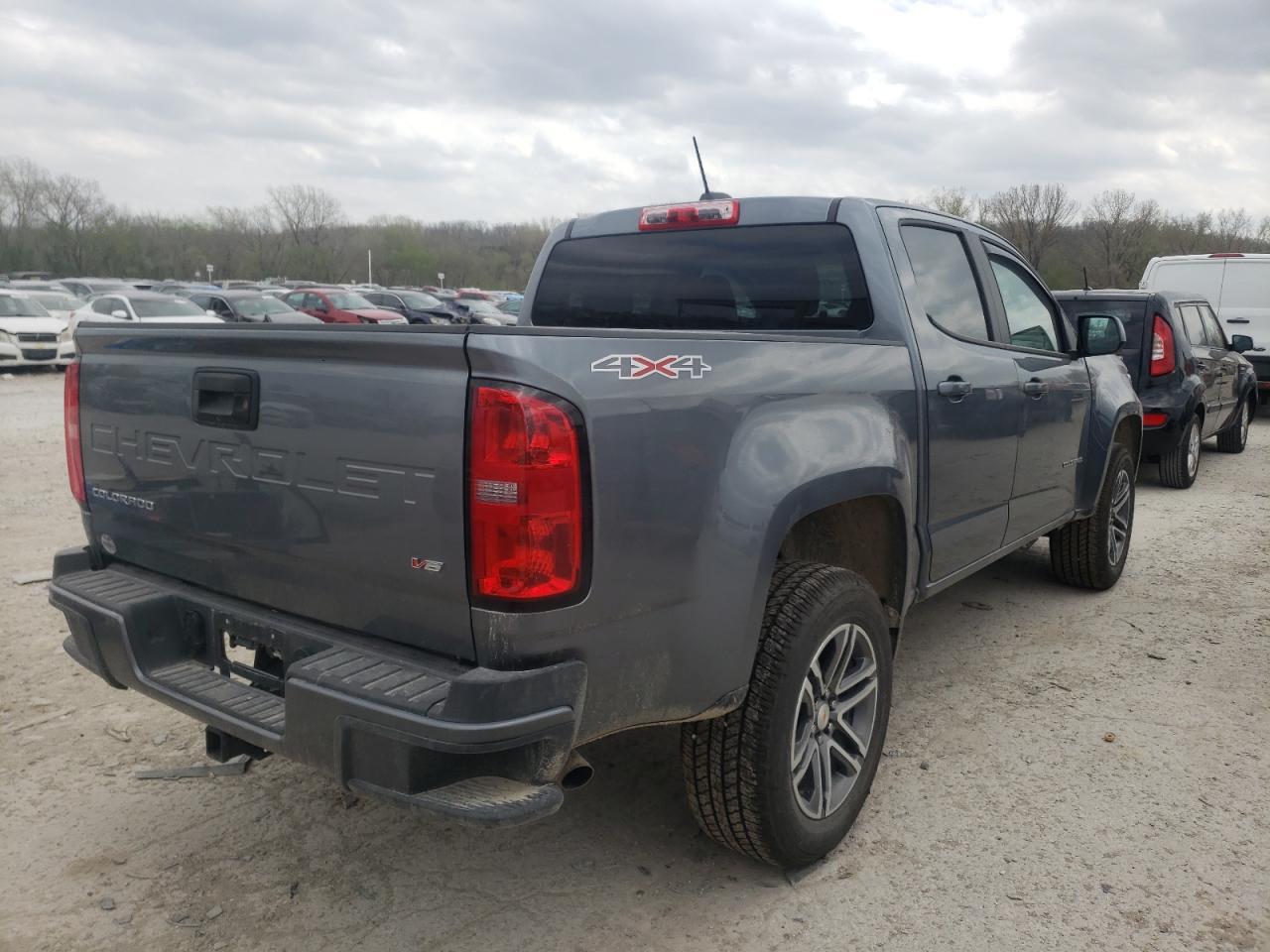 2022 Chevrolet Colorado - Image 4