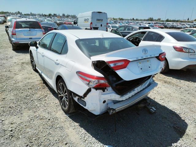 2019 TOYOTA CAMRY L - Фото 3