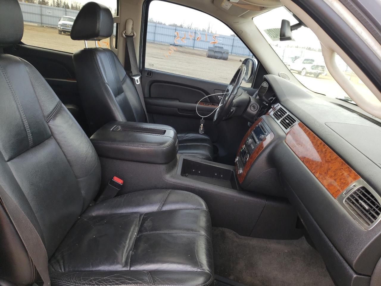 2007 Chevrolet Tahoe K1500 - Image 5