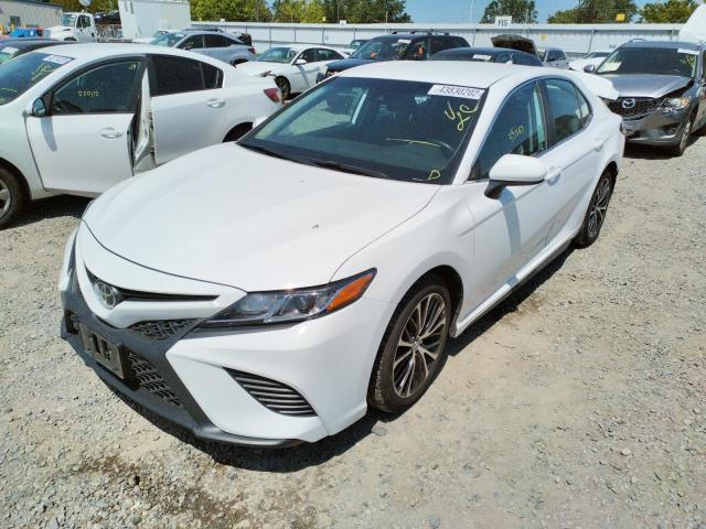 2019 TOYOTA CAMRY L - Фото 2