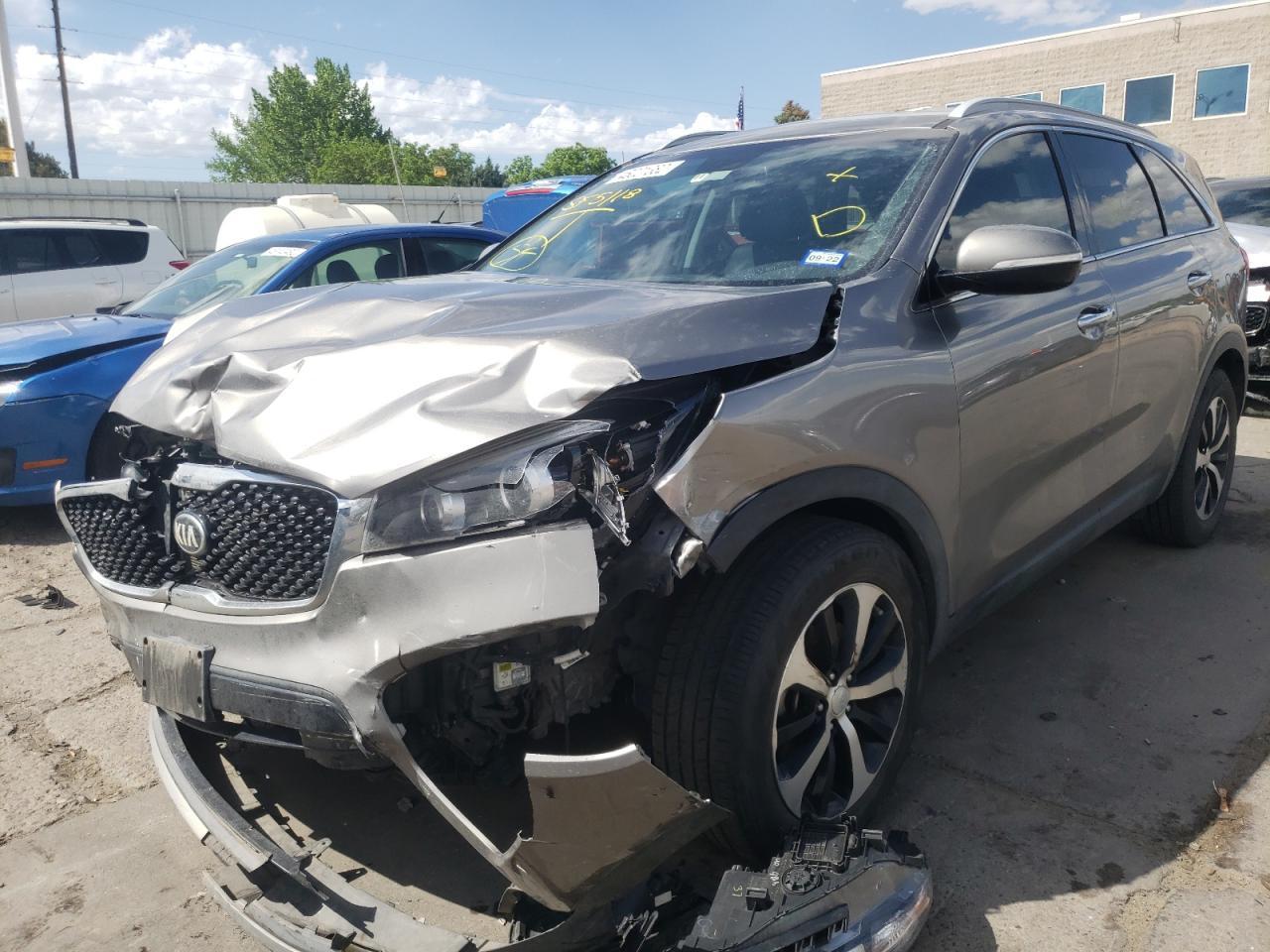 2016 KIA SORENTO EX - Image 2