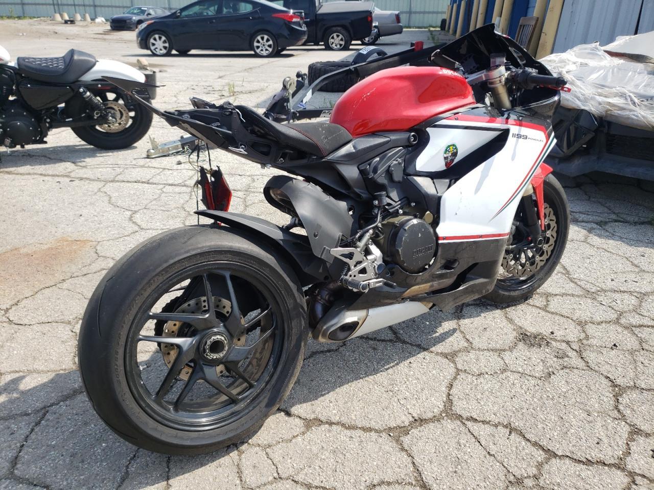 2013 Ducati Superbike 1199 Panigale - Image 4