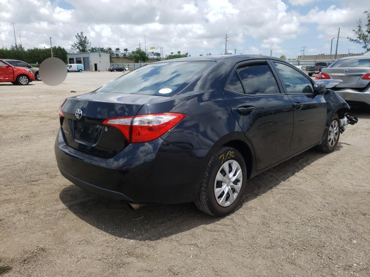 2015 TOYOTA COROLLA L - Image 4