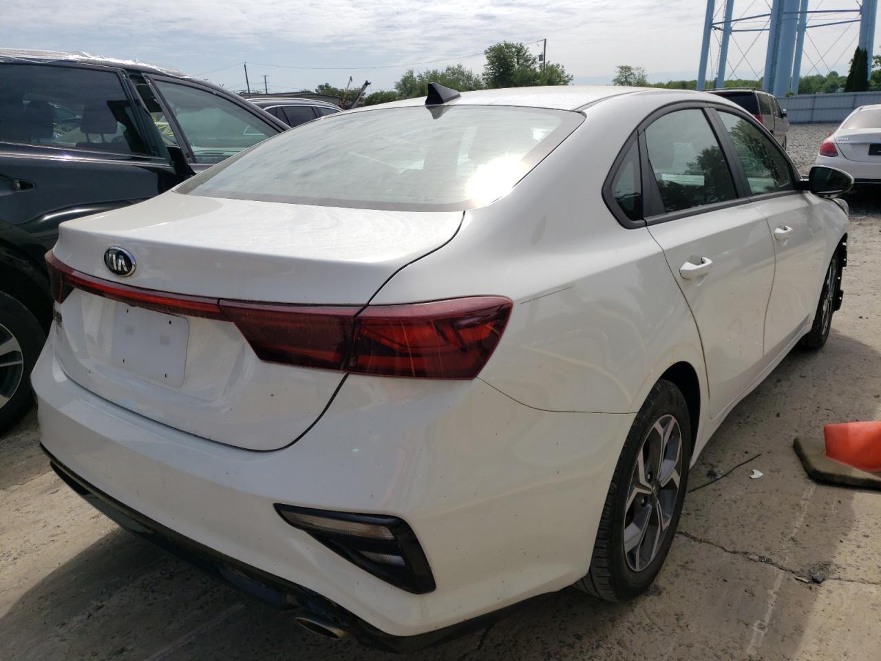 2020 Kia Forte Fe - Фото 4