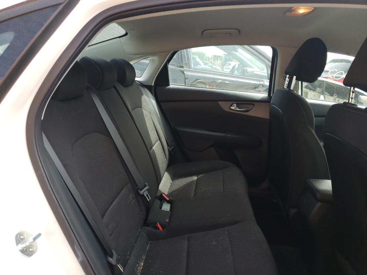 2020 Kia Forte Fe - Фото 6