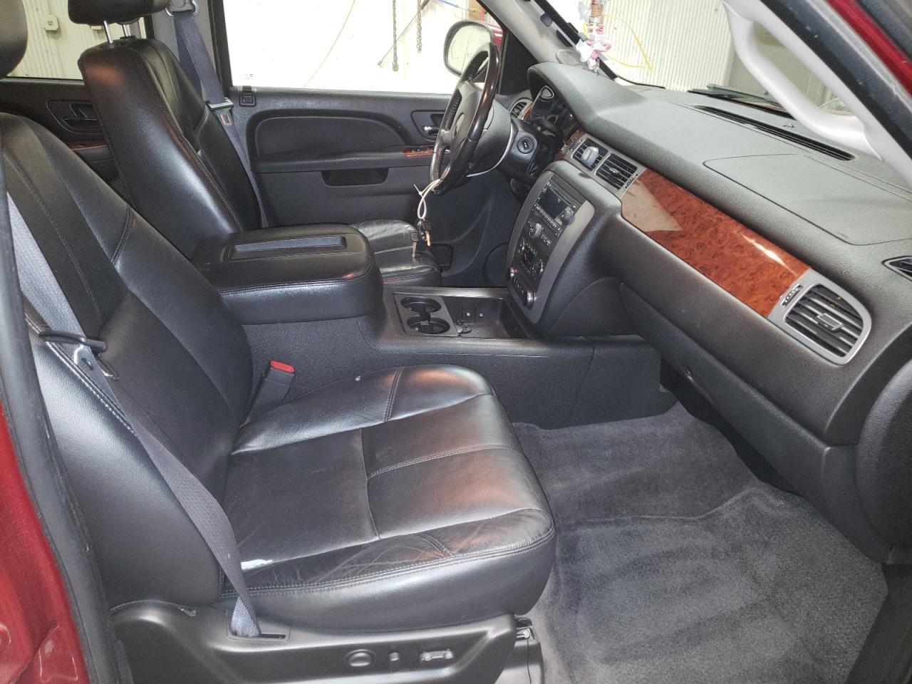 2011 GMC Yukon Xl K1500 Slt - Image 5