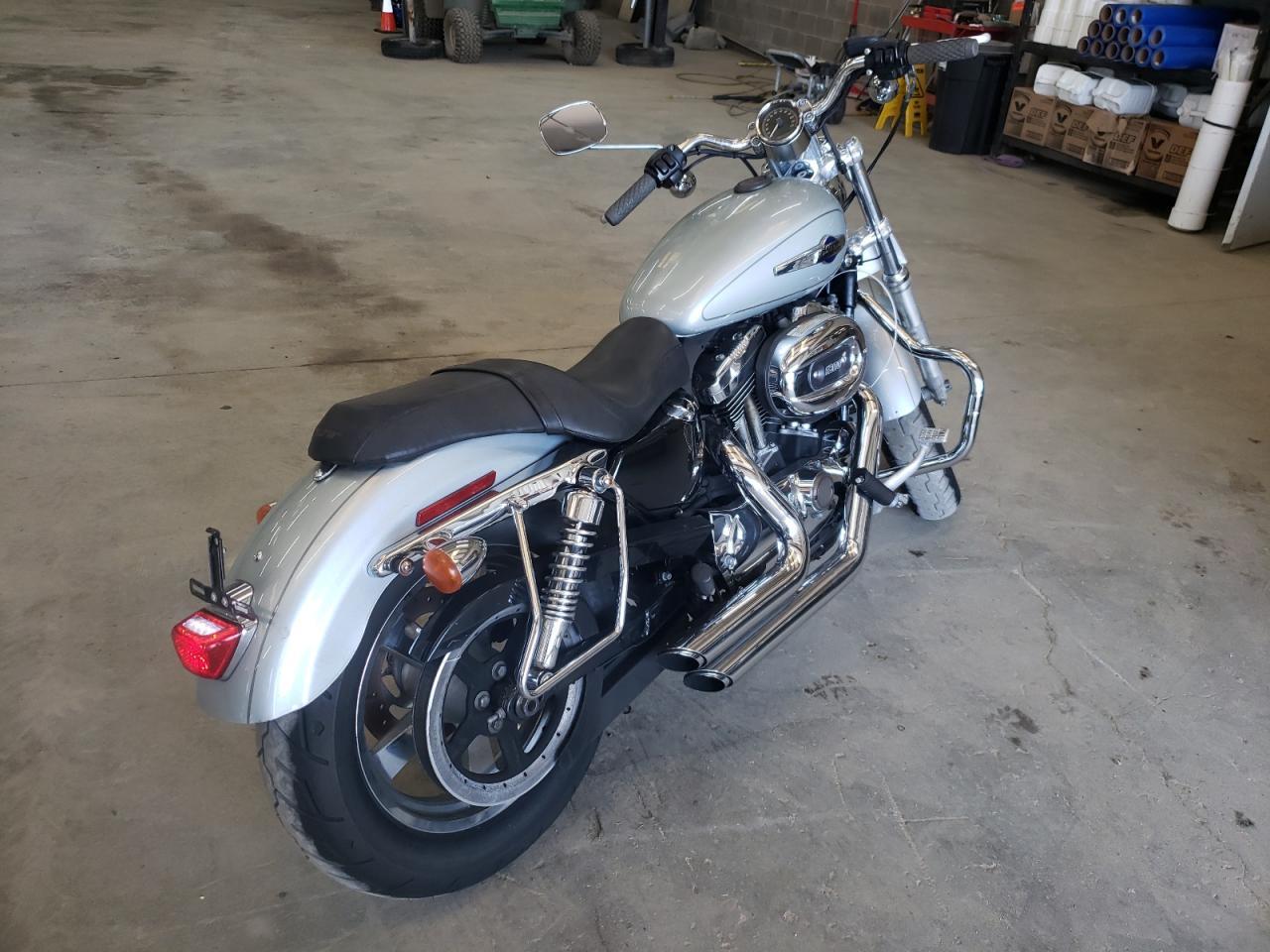 2012 Harley-Davidson Xl1200 C - Фото 4