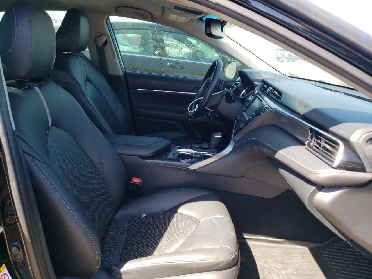 2018 TOYOTA CAMRY XSE - Фото 5