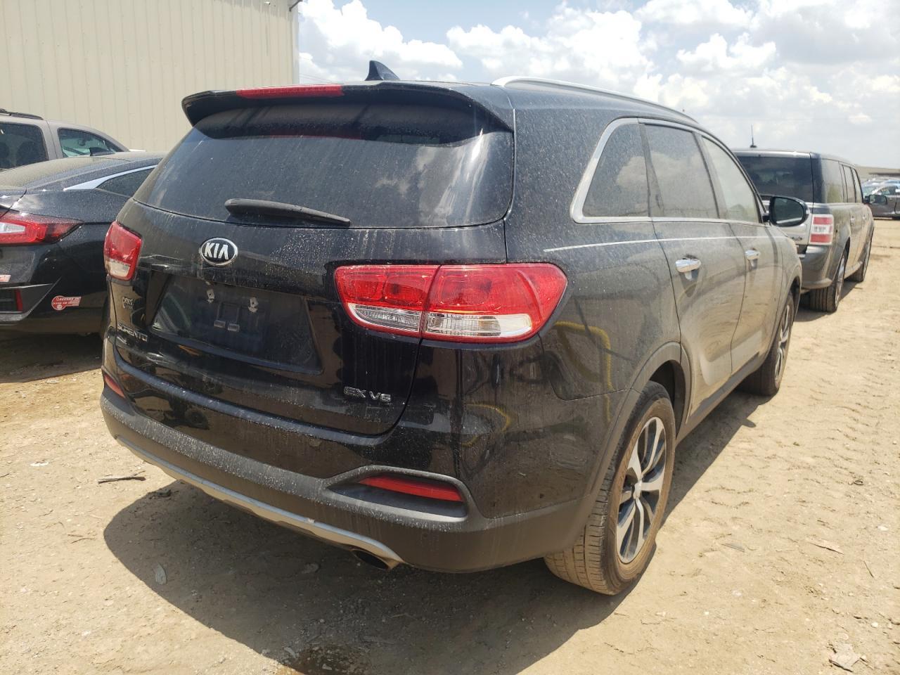 2016 KIA SORENTO EX - Image 4