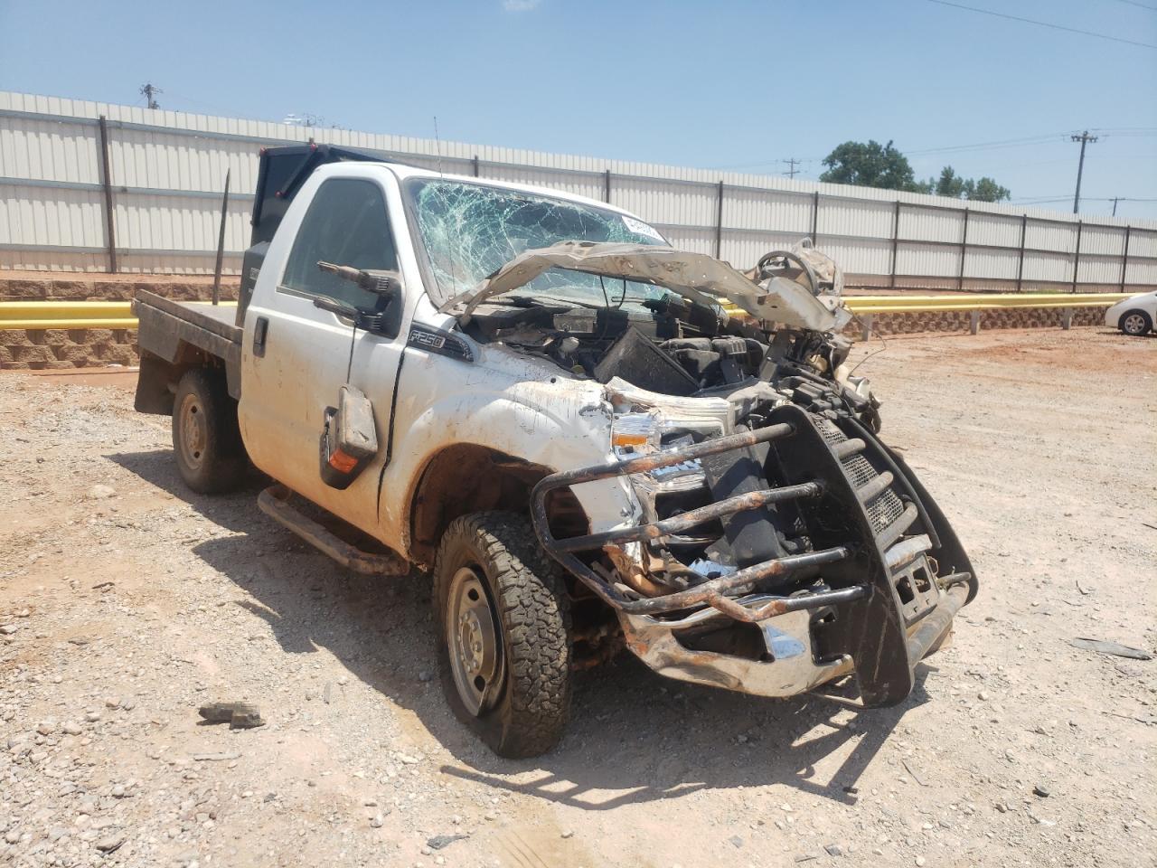2015 FORD F250 SUPER