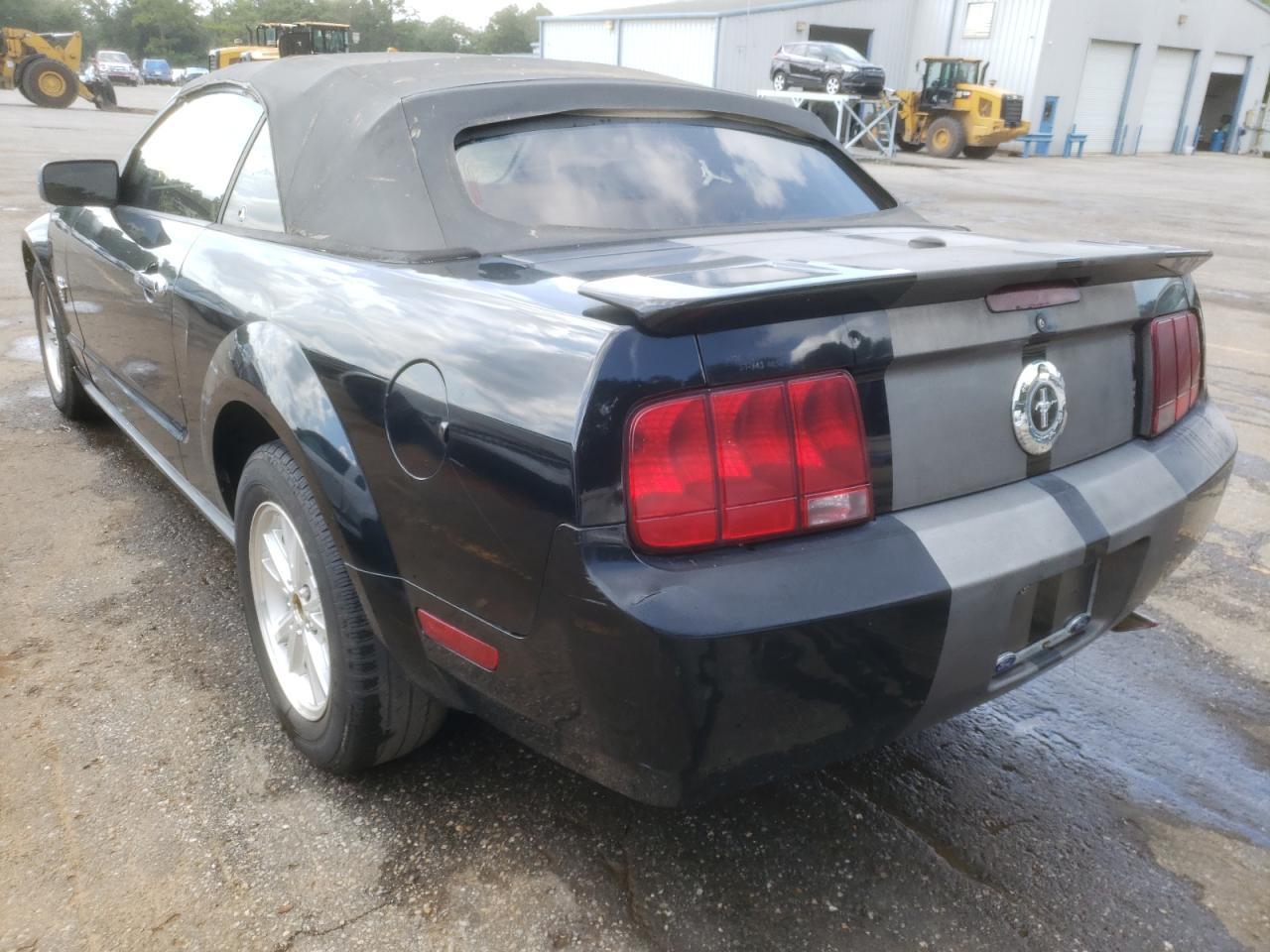 2009 Ford Mustang - Фото 3