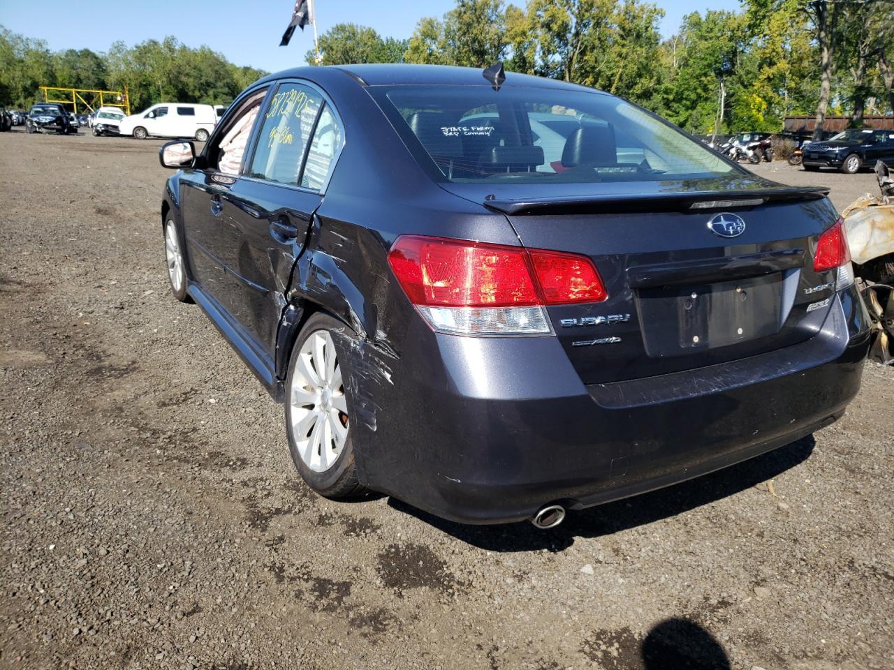 2011 SUBARU LEGACY 2.5 - Image 3