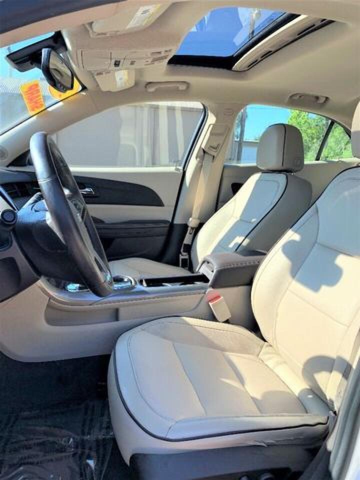 2013 Chevrolet Malibu 2Lt - Image 2