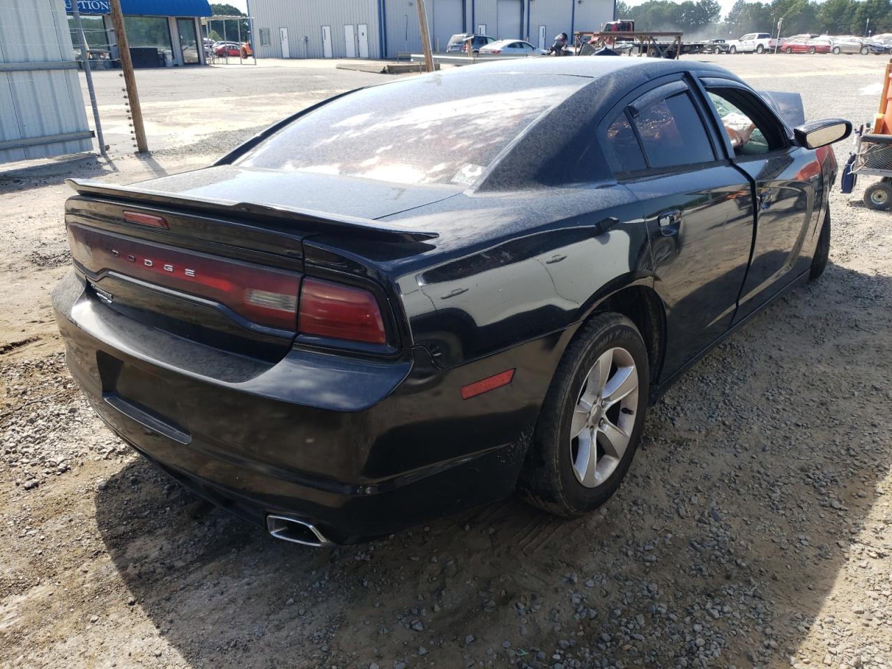 2014 DODGE CHARGER SE - Image 4