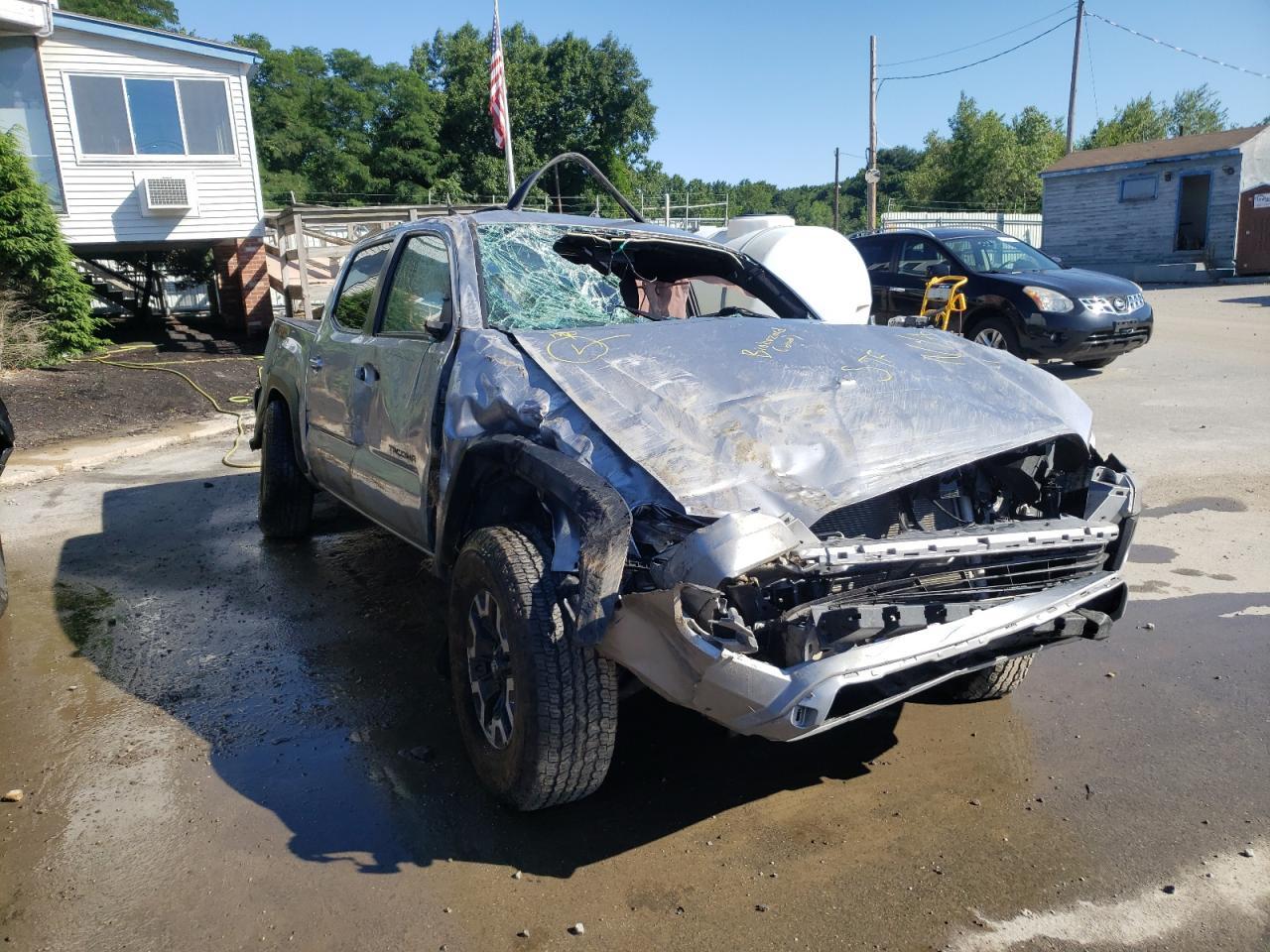 2019 TOYOTA TACOMA DOU car image