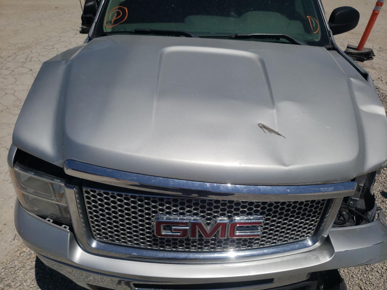 2011 GMC Sierra C1500 Sl - Image 7