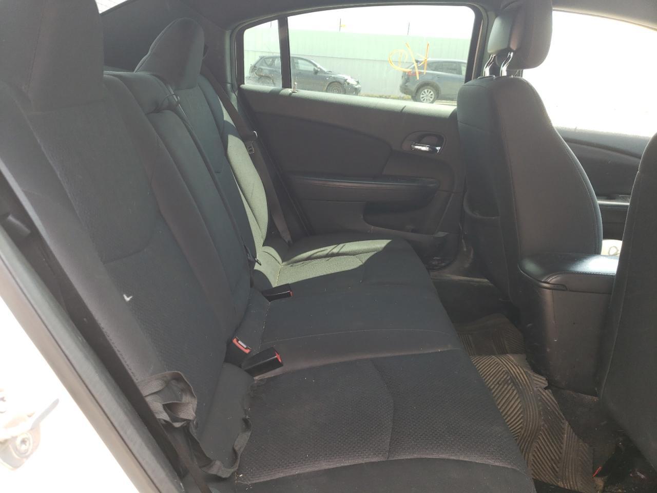 2013 Chrysler 200 Lx - Фото 6