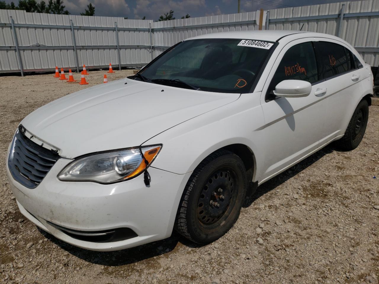 2013 Chrysler 200 Lx - Фото 2
