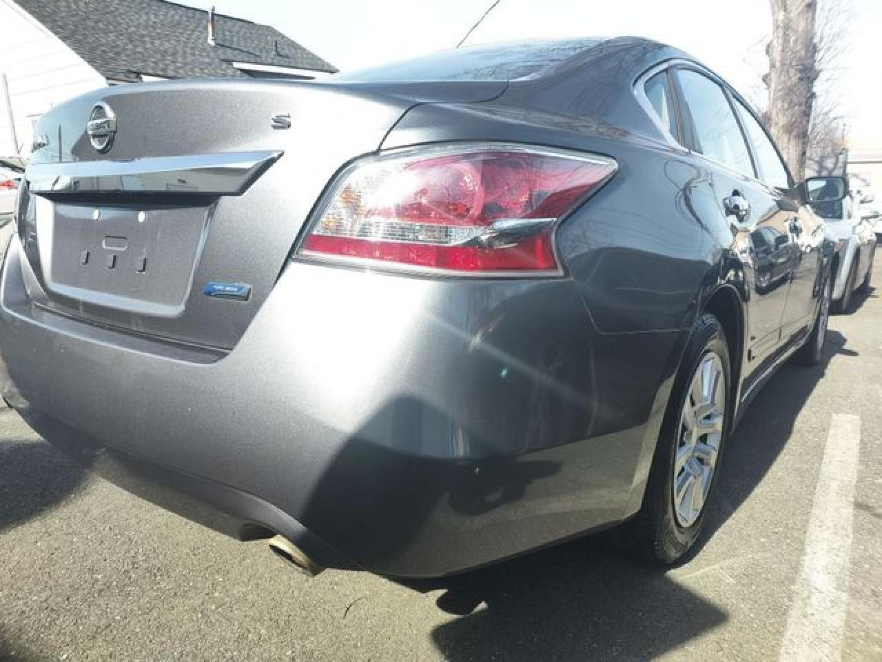 2014 Nissan Altima 2.5 - Image 7