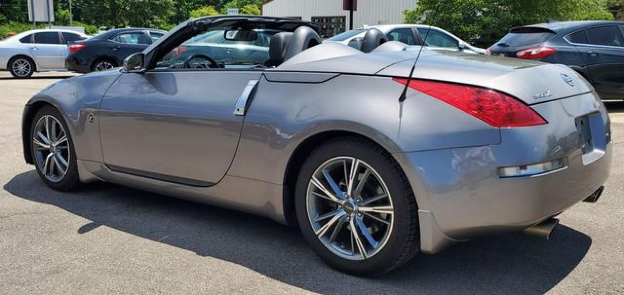 2007 Nissan 350Z Roadster - Фото 6