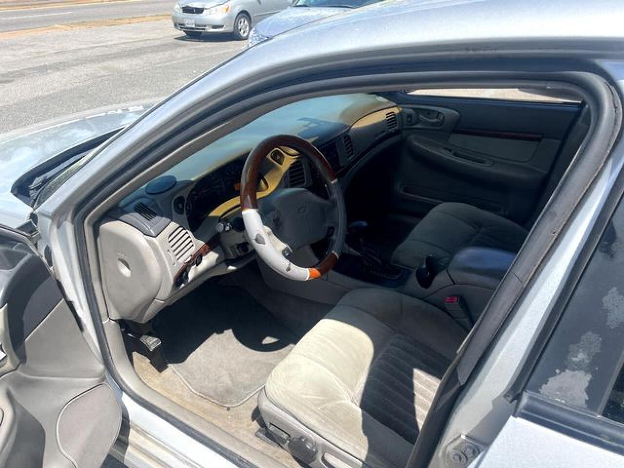 2002 Chevrolet Impala Ls - Фото 5