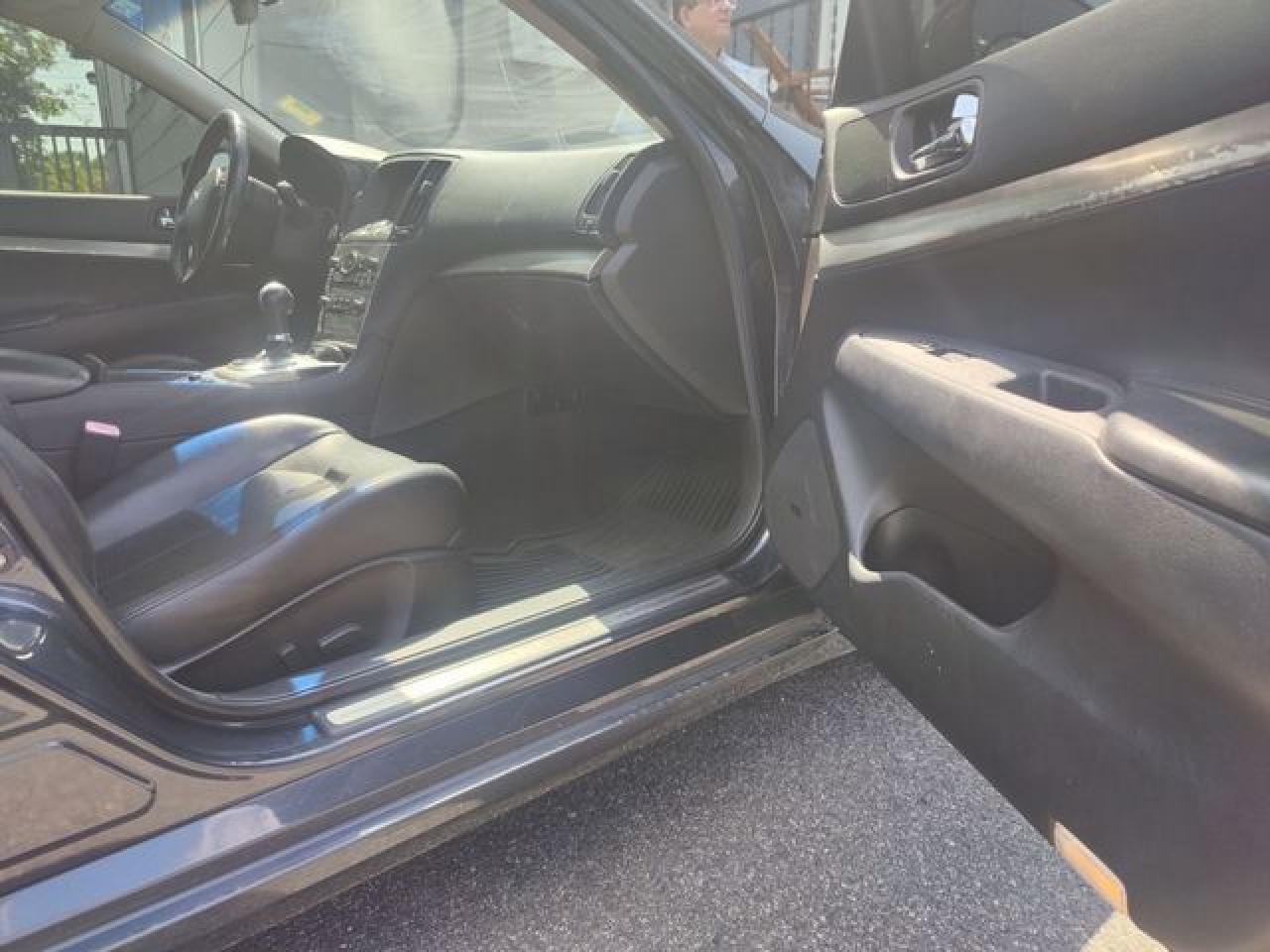 2011 Infiniti G37 Base - Фото 7