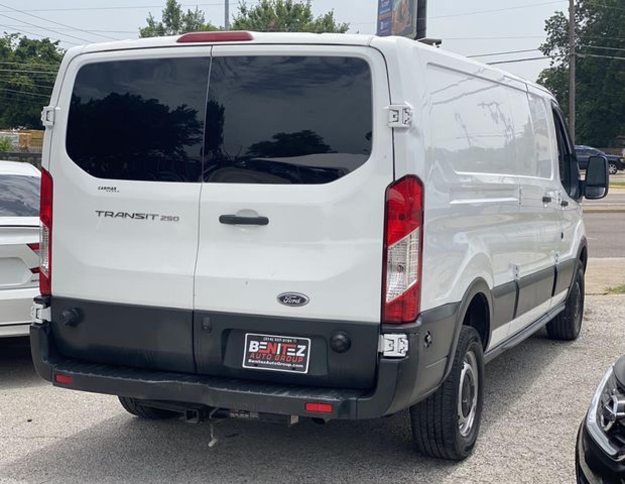 2016 Ford Transit T-250 - Фото 6