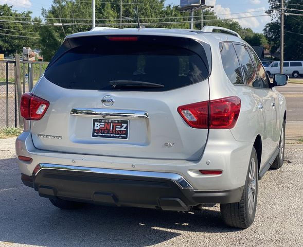 2017 Nissan Pathfinder S - Фото 7