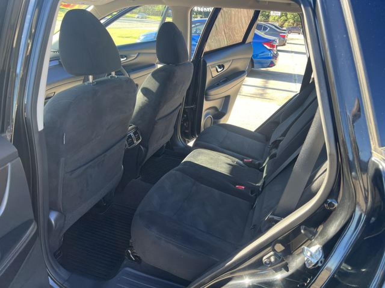 2016 Nissan Rogue S - Фото 7