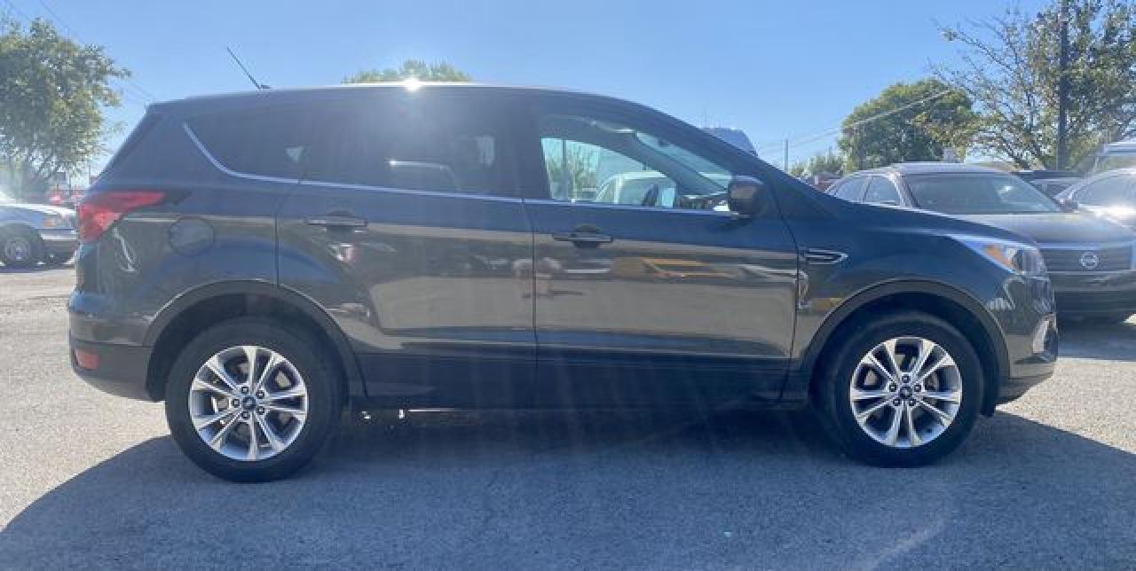 2019 Ford Escape Se - Фото 4