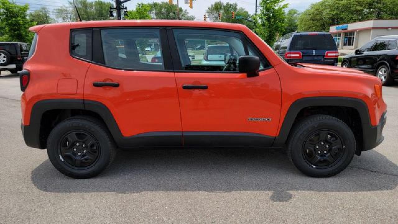 2017 Jeep Renegade Sport - Image 2