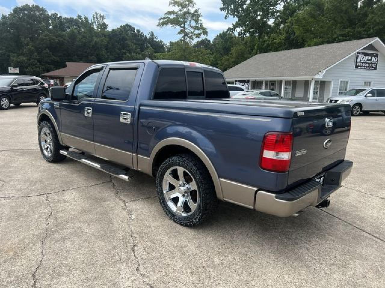 2006 Ford F150 Supercrew - Image 2