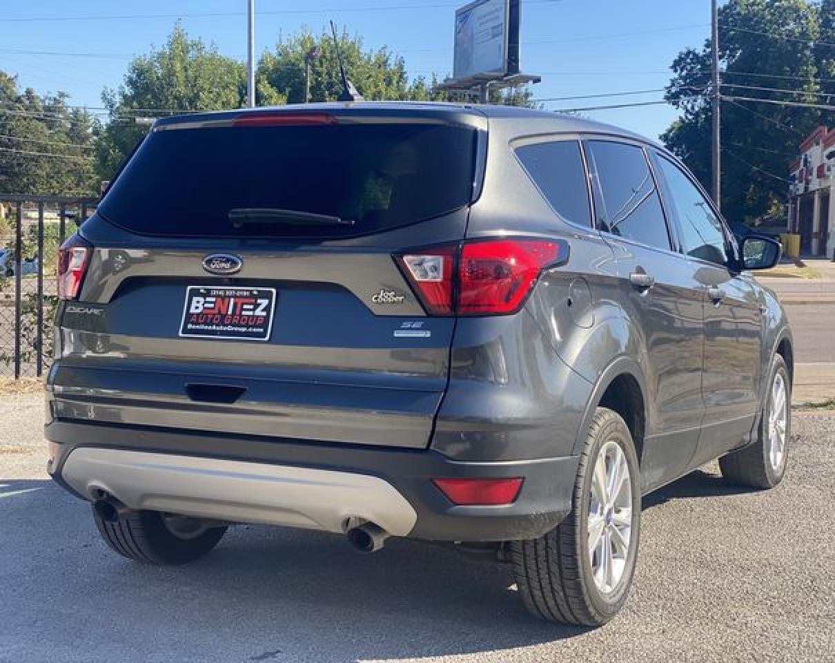 2019 Ford Escape Se - Фото 7