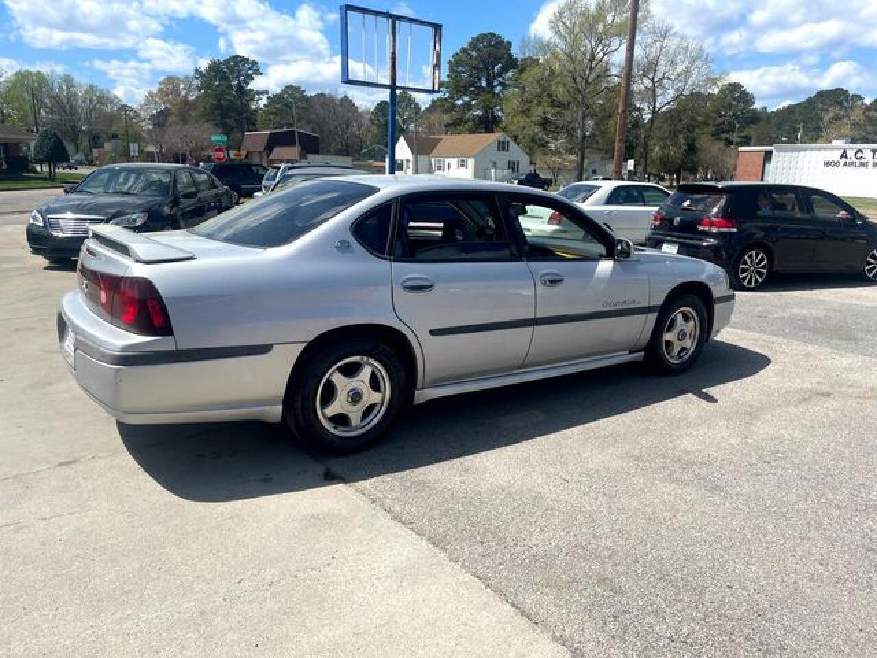 2002 Chevrolet Impala Ls - Фото 3
