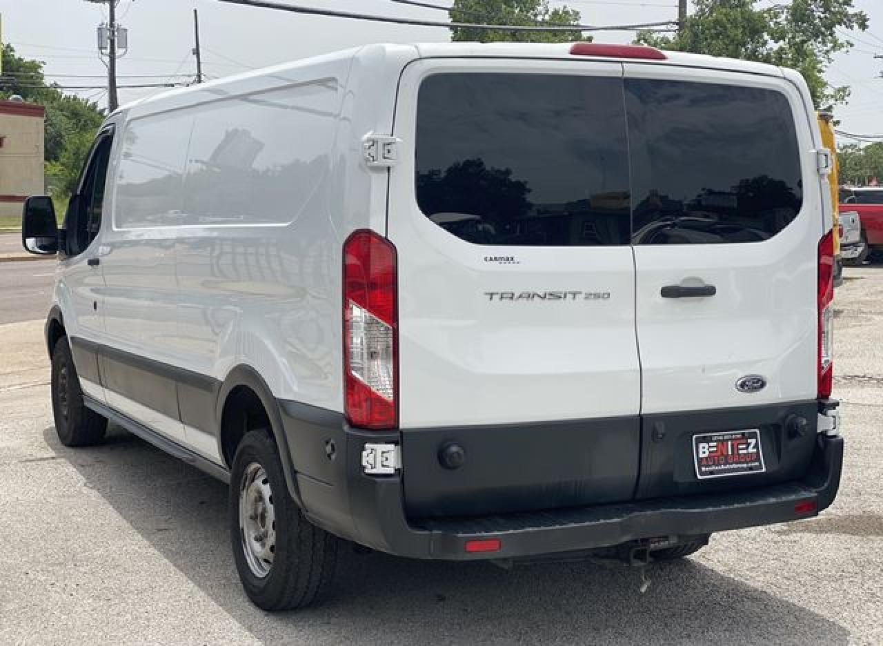 2016 Ford Transit T-250 - Фото 4