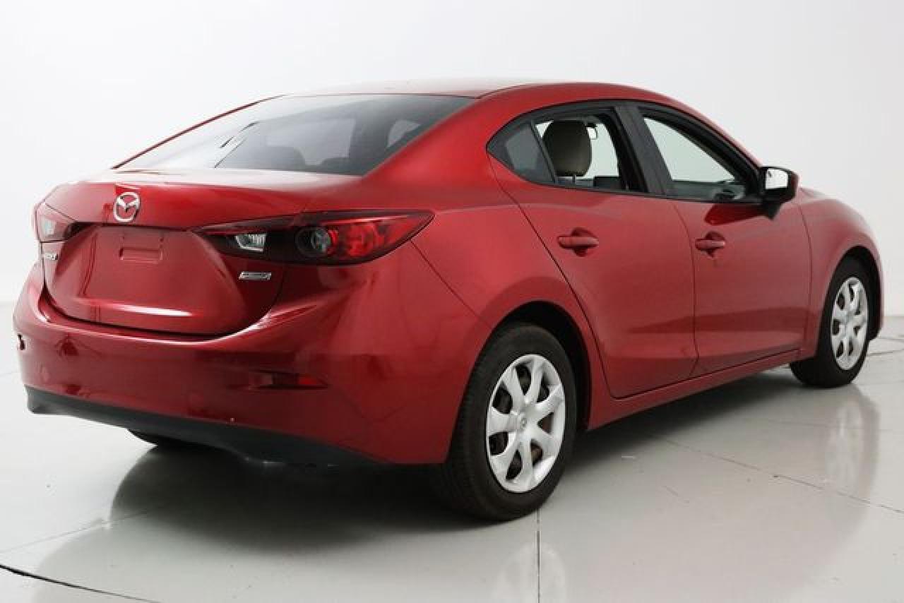 2015 Mazda 3 Sport - Image 4